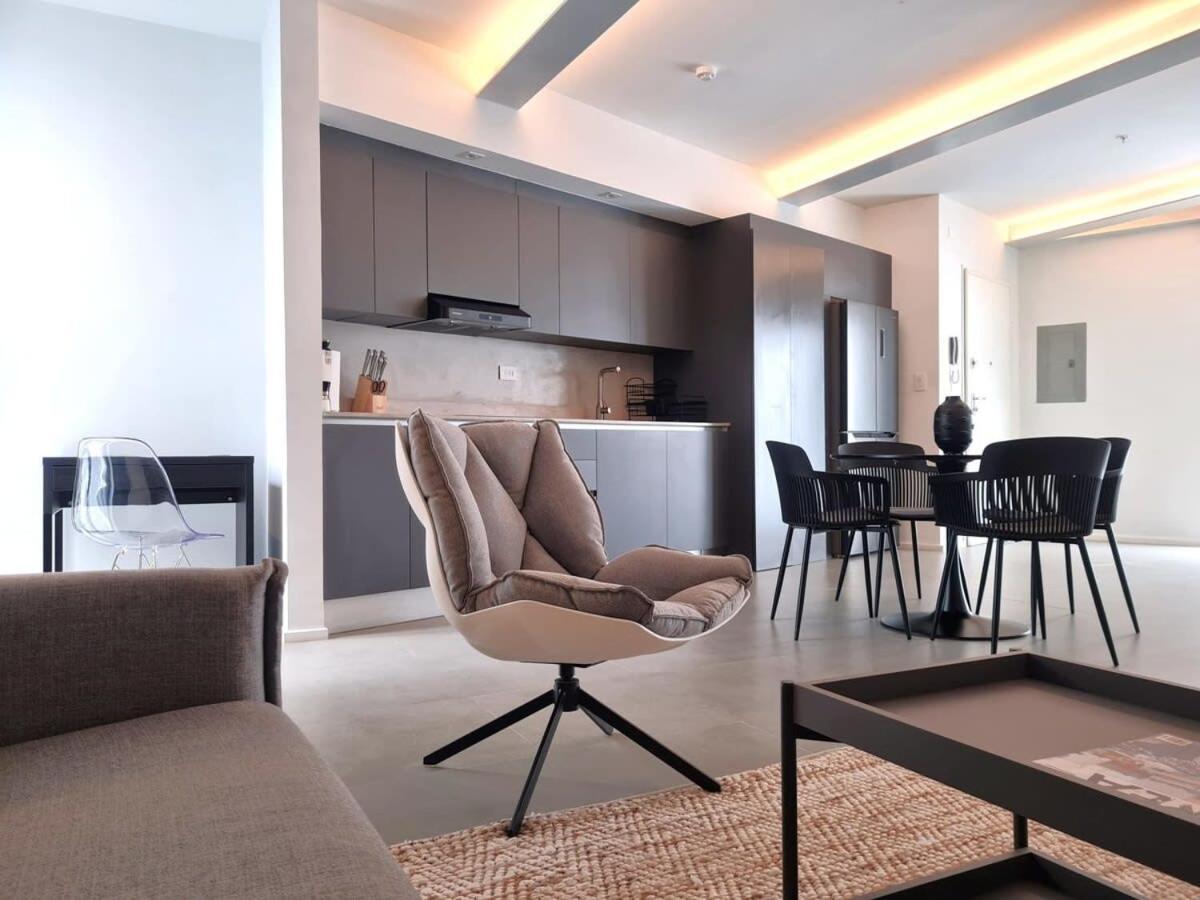Ferienwohnung Designer 2Br With Pool In Casco Antiguo Panama Stadt Exterior foto